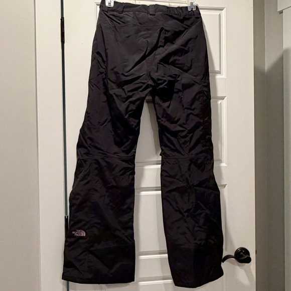 The North Face Women’s Insulated Ski Snow Pants Black Waterproof EUC Size S - Picture 3 of 10
